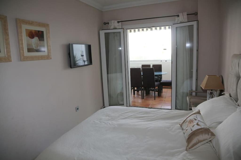 Stylish, Spacious With Sea View Apartamento Marbella