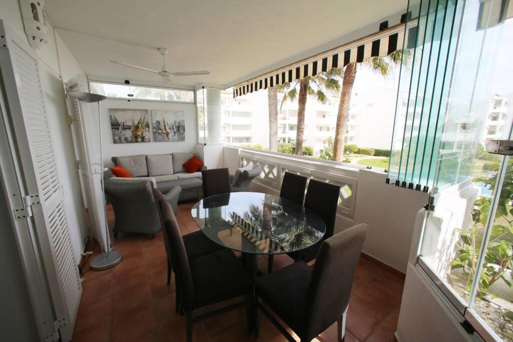 Stylish, Spacious With Sea View Appartement